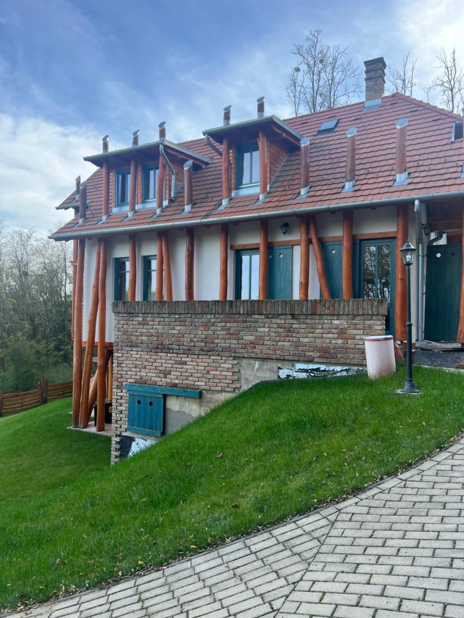 Vendeghaz Petoerke Hotel Bardudvarnok Exterior photo